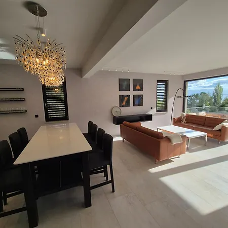 Designer Above Balaton&near Water Villa Balatonakarattya