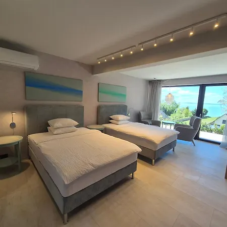 Designer Above Balaton&near Water Villa Balatonakarattya